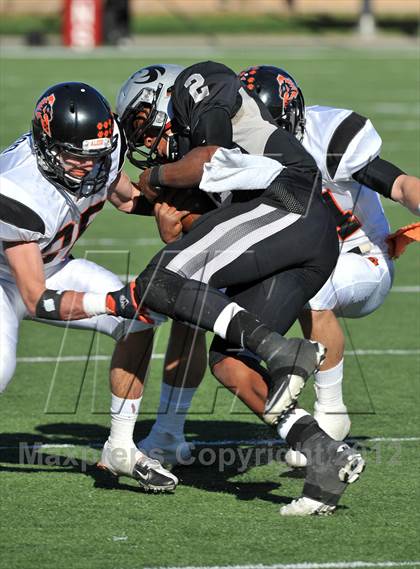 Thumbnail 3 in Guyer vs. Aledo (UIL 4A Division 1 Area Playoff) photogallery.