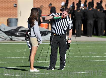 Thumbnail 1 in Guyer vs. Aledo (UIL 4A Division 1 Area Playoff) photogallery.