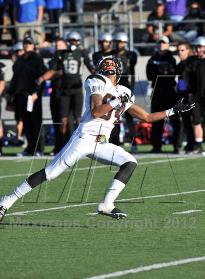 Thumbnail 1 in Guyer vs. Aledo (UIL 4A Division 1 Area Playoff) photogallery.