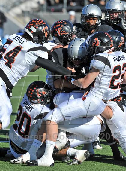 Thumbnail 1 in Guyer vs. Aledo (UIL 4A Division 1 Area Playoff) photogallery.