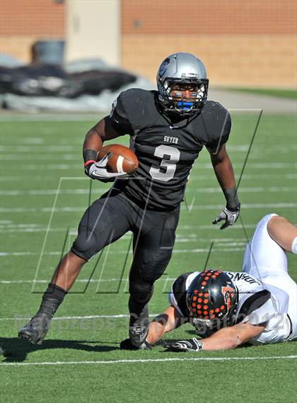 Thumbnail 1 in Guyer vs. Aledo (UIL 4A Division 1 Area Playoff) photogallery.