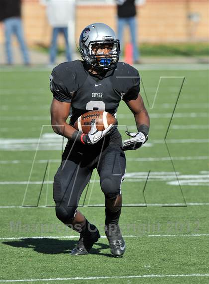 Thumbnail 1 in Guyer vs. Aledo (UIL 4A Division 1 Area Playoff) photogallery.