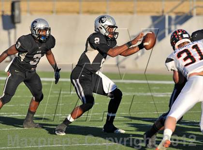 Thumbnail 2 in Guyer vs. Aledo (UIL 4A Division 1 Area Playoff) photogallery.
