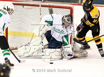 Thumbnail 2 in Lindbergh vs. Oakville photogallery.