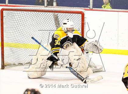 Thumbnail 1 in Lindbergh vs. Oakville photogallery.