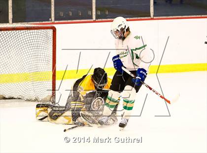 Thumbnail 3 in Lindbergh vs. Oakville photogallery.