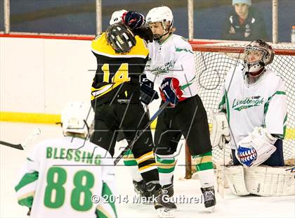 Thumbnail 3 in Lindbergh vs. Oakville photogallery.