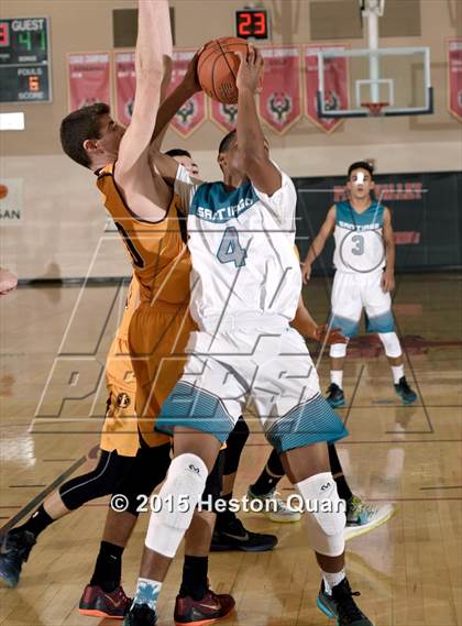 Thumbnail 2 in Liberty vs. Santiago (MaxPreps Holiday Classic) photogallery.