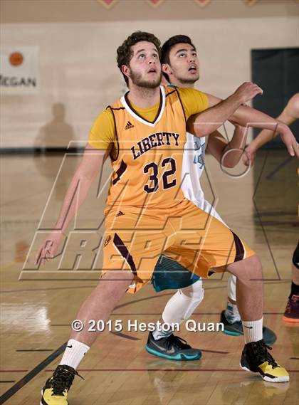 Thumbnail 2 in Liberty vs. Santiago (MaxPreps Holiday Classic) photogallery.