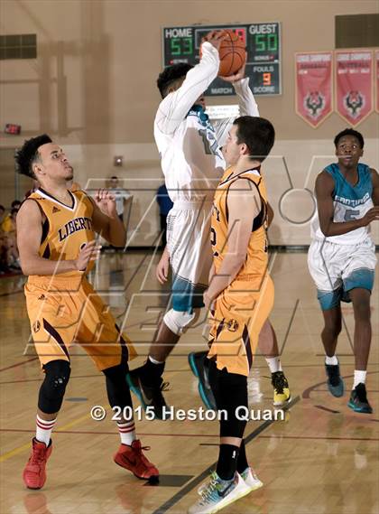 Thumbnail 3 in Liberty vs. Santiago (MaxPreps Holiday Classic) photogallery.