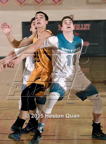 Thumbnail 1 in Liberty vs. Santiago (MaxPreps Holiday Classic) photogallery.