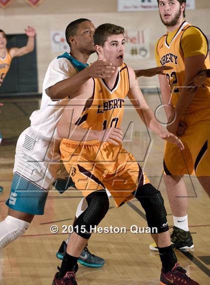 Thumbnail 3 in Liberty vs. Santiago (MaxPreps Holiday Classic) photogallery.