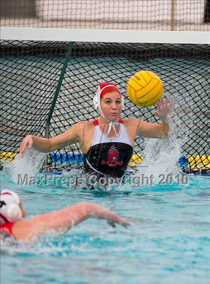Thumbnail 3 in Laguna Beach vs Vista (Santa Barbara Tournament of Champions) photogallery.