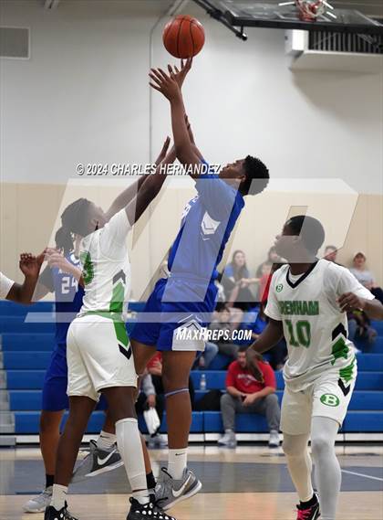Thumbnail 1 in Navasota vs Brenham (Mike Dacus Classic) photogallery.