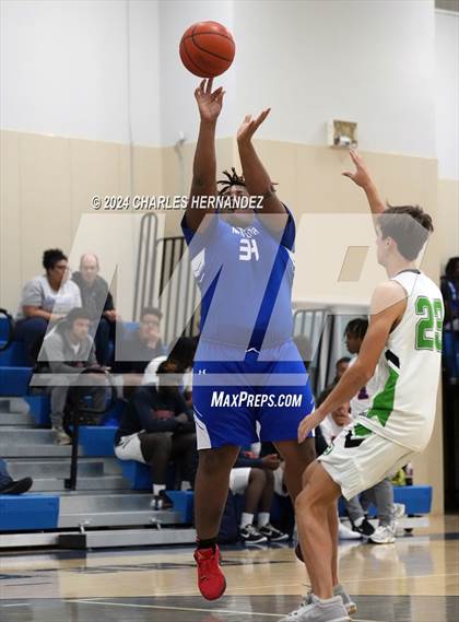 Thumbnail 1 in Navasota vs Brenham (Mike Dacus Classic) photogallery.