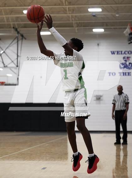 Thumbnail 2 in Navasota vs Brenham (Mike Dacus Classic) photogallery.