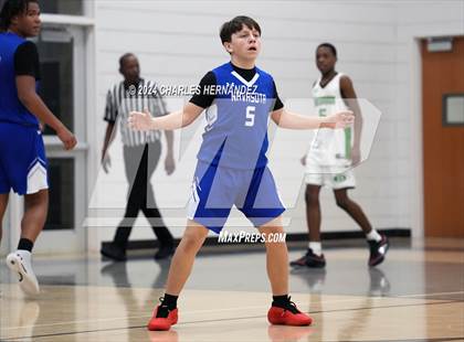 Thumbnail 2 in Navasota vs Brenham (Mike Dacus Classic) photogallery.