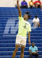 Photo from the gallery "Newsome @ Sumner"