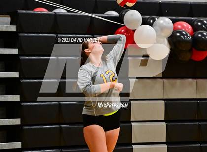 Thumbnail 3 in Littleton vs Pomona photogallery.