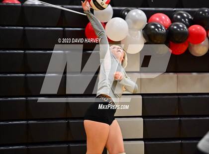 Thumbnail 1 in Littleton vs Pomona photogallery.