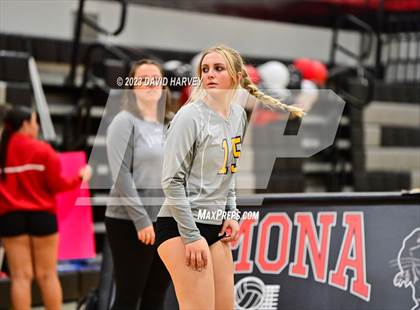Thumbnail 3 in Littleton vs Pomona photogallery.