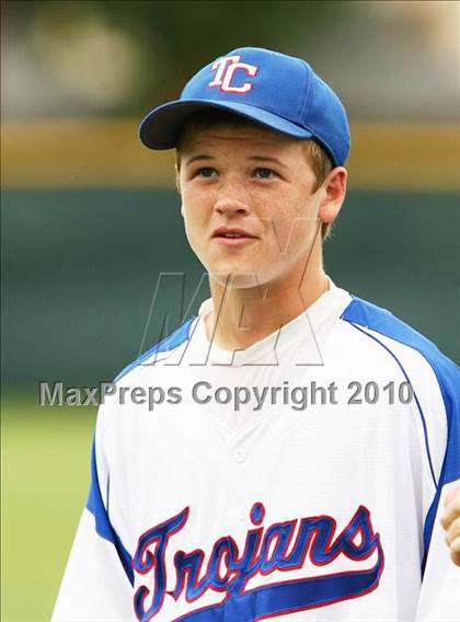 Thumbnail 3 in St Anthony vsTrinity Christian (TAPPS 5A Area Playoffs) photogallery.