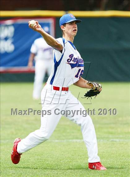 Thumbnail 3 in St Anthony vsTrinity Christian (TAPPS 5A Area Playoffs) photogallery.