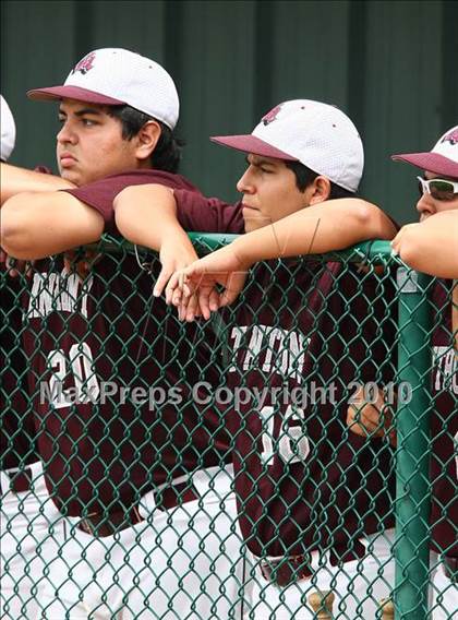 Thumbnail 3 in St Anthony vsTrinity Christian (TAPPS 5A Area Playoffs) photogallery.