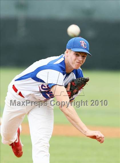 Thumbnail 3 in St Anthony vsTrinity Christian (TAPPS 5A Area Playoffs) photogallery.