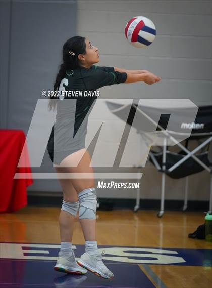 Thumbnail 1 in Youngker vs. Thatcher (Spiketown Invitational) photogallery.