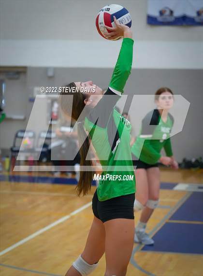 Thumbnail 1 in Youngker vs. Thatcher (Spiketown Invitational) photogallery.