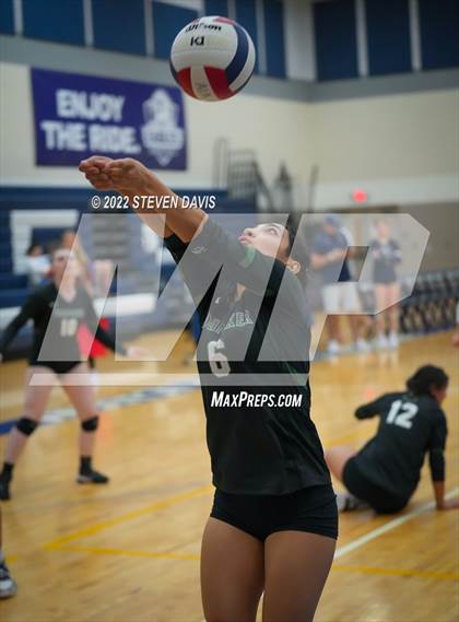 Thumbnail 2 in Youngker vs. Thatcher (Spiketown Invitational) photogallery.