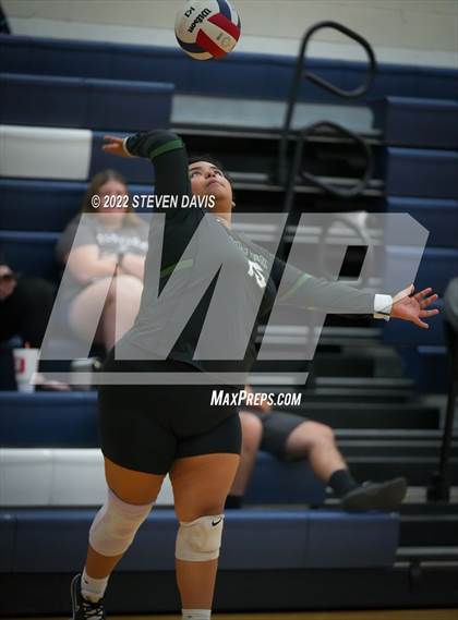 Thumbnail 1 in Youngker vs. Thatcher (Spiketown Invitational) photogallery.