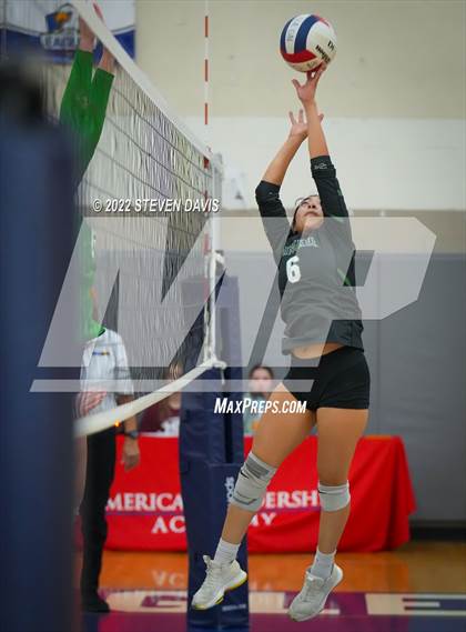 Thumbnail 2 in Youngker vs. Thatcher (Spiketown Invitational) photogallery.