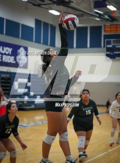 Thumbnail 2 in Youngker vs. Thatcher (Spiketown Invitational) photogallery.