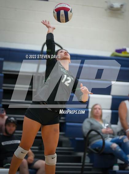 Thumbnail 2 in Youngker vs. Thatcher (Spiketown Invitational) photogallery.