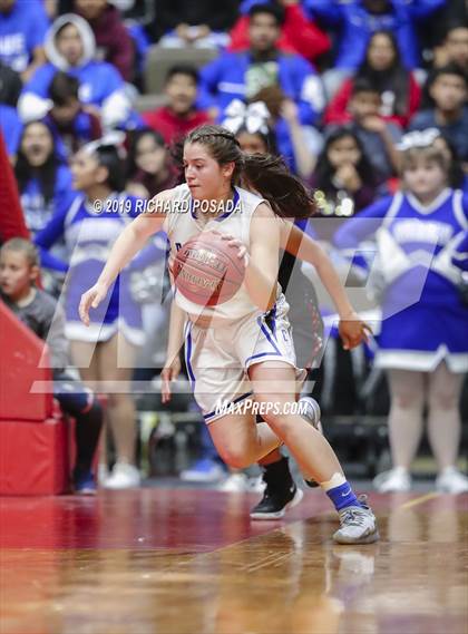Thumbnail 3 in Caruthers vs. Coalinga (CIF CS D5 Final) photogallery.