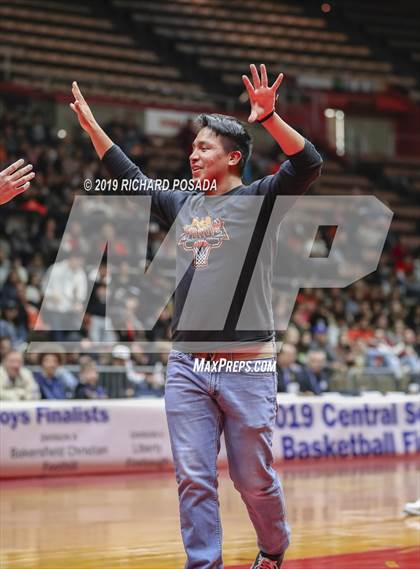 Thumbnail 1 in Caruthers vs. Coalinga (CIF CS D5 Final) photogallery.