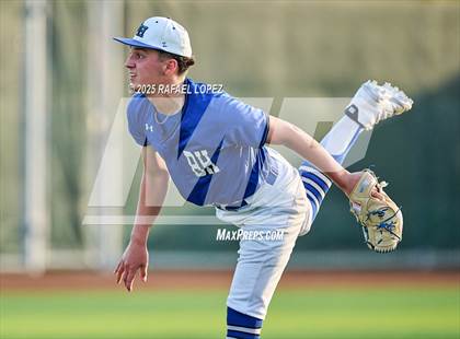 Thumbnail 2 in Hendrickson vs. Barbers Hill (UIL 5A D1 Baseball Regional Semis) photogallery.