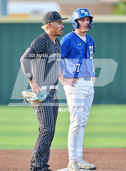 Thumbnail 3 in Hendrickson vs. Barbers Hill (UIL 5A D1 Baseball Regional Semis) photogallery.