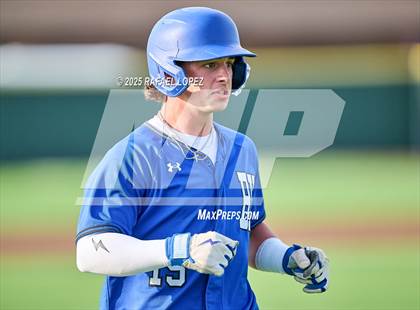 Thumbnail 2 in Hendrickson vs. Barbers Hill (UIL 5A D1 Baseball Regional Semis) photogallery.
