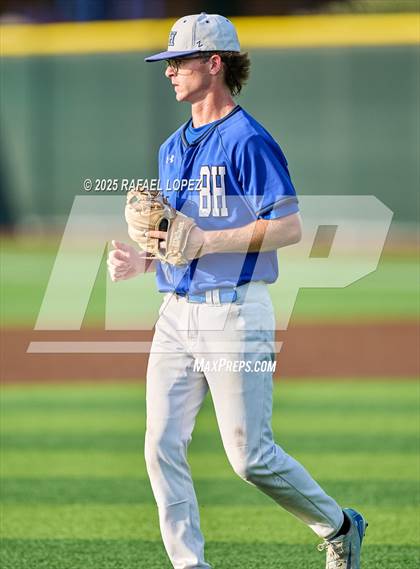Thumbnail 3 in Hendrickson vs. Barbers Hill (UIL 5A D1 Baseball Regional Semis) photogallery.