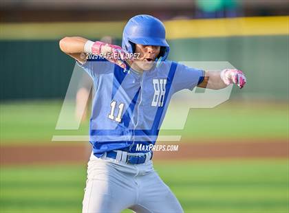 Thumbnail 3 in Hendrickson vs. Barbers Hill (UIL 5A D1 Baseball Regional Semis) photogallery.
