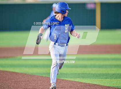 Thumbnail 2 in Hendrickson vs. Barbers Hill (UIL 5A D1 Baseball Regional Semis) photogallery.