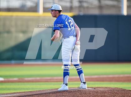 Thumbnail 3 in Hendrickson vs. Barbers Hill (UIL 5A D1 Baseball Regional Semis) photogallery.