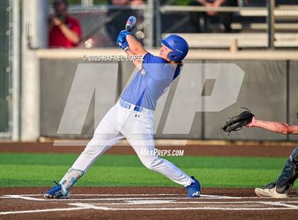 Thumbnail 3 in Hendrickson vs. Barbers Hill (UIL 5A D1 Baseball Regional Semis) photogallery.
