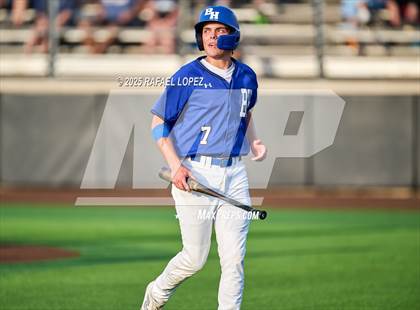 Thumbnail 3 in Hendrickson vs. Barbers Hill (UIL 5A D1 Baseball Regional Semis) photogallery.