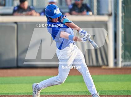 Thumbnail 1 in Hendrickson vs. Barbers Hill (UIL 5A D1 Baseball Regional Semis) photogallery.