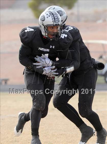 Thumbnail 3 in Bishop Gorman @ Palo Verde (NIAA 4A Semifinal) photogallery.