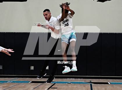 Thumbnail 2 in Evergreen Valley vs Redwood (CIF Division 2 Round 1) photogallery.